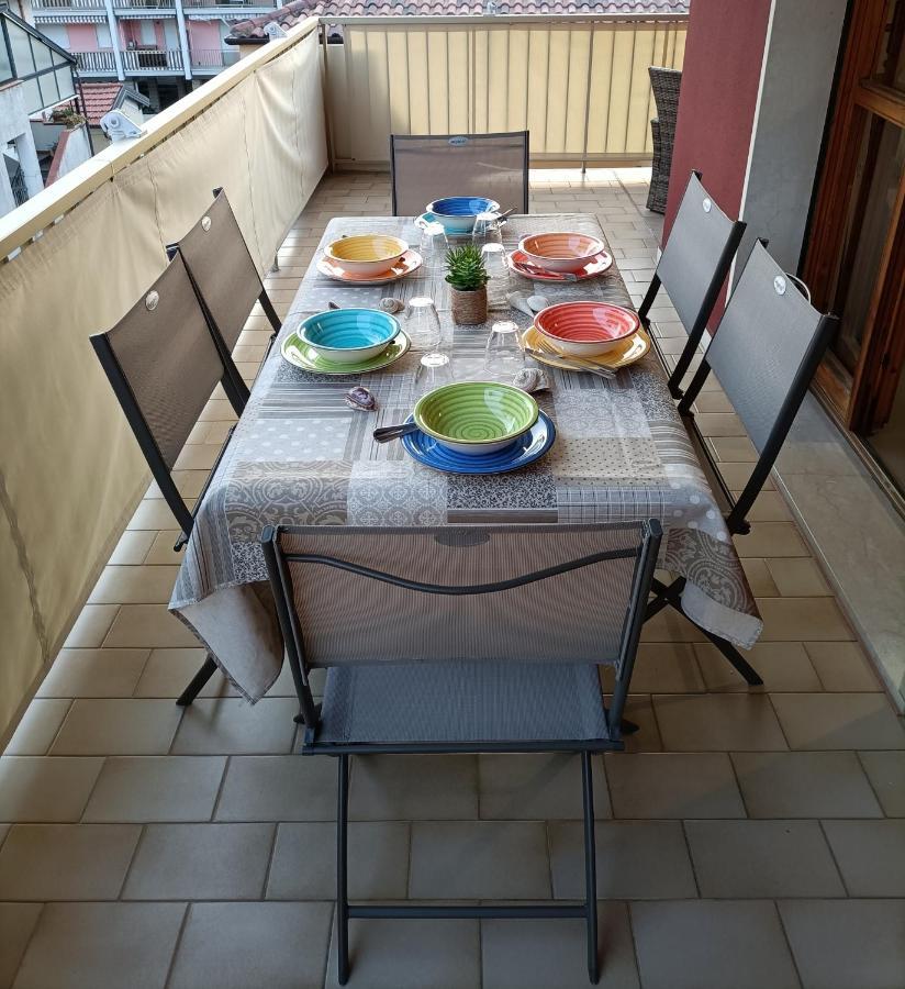 Casa A Un Passo Dal Mare Apartment Ventimiglia Ngoại thất bức ảnh